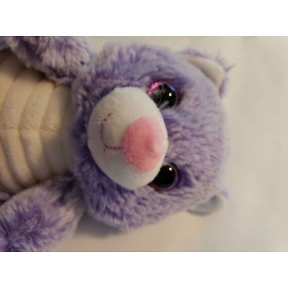 Valentine's Day book and plush - Picture 7 of 8